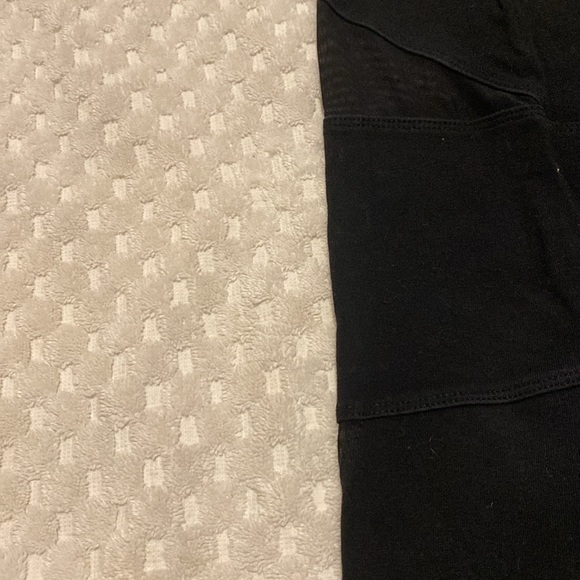 PINK mesh leggings - Picture 2 of 5